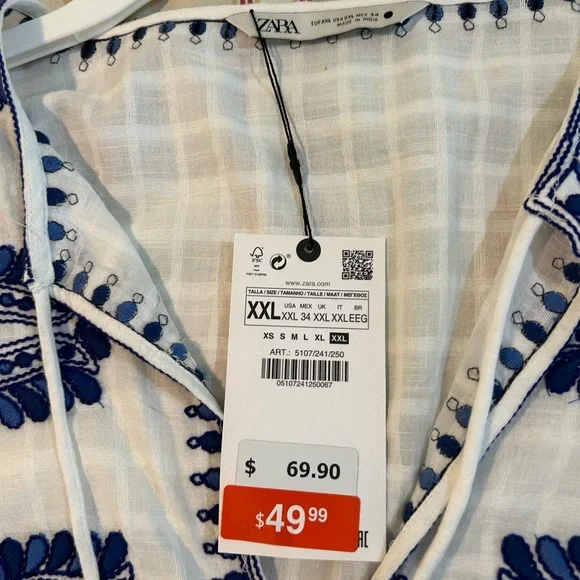 Zara tunic White and Blue Embroidered Detail - Picture 2 of 3
